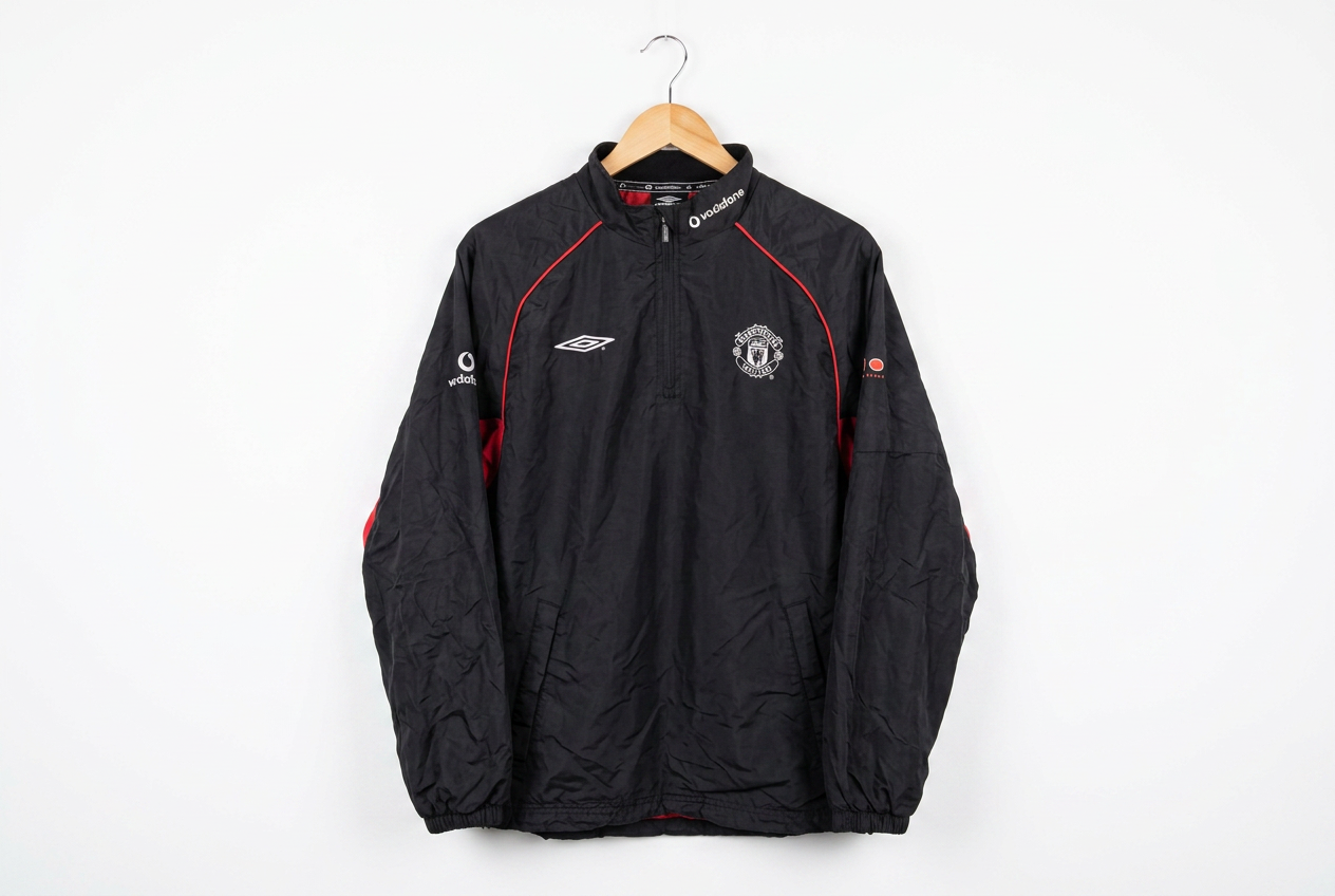 Size S — 2000–01 Umbro Manchester United Vodafone Pro Training Windbreaker