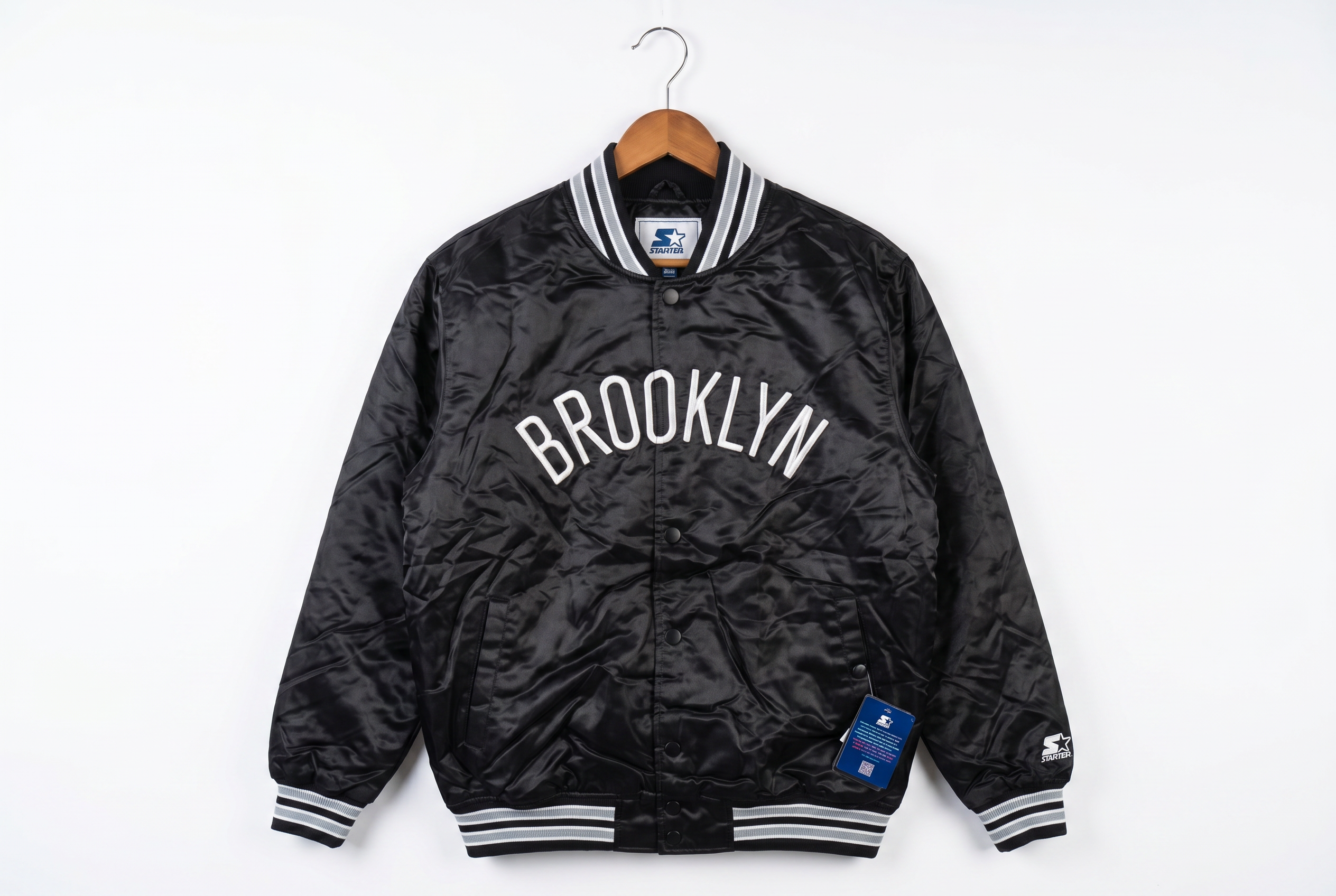 Size XXL — Starter Brooklyn Nets Satin Snap Jacket BNWT