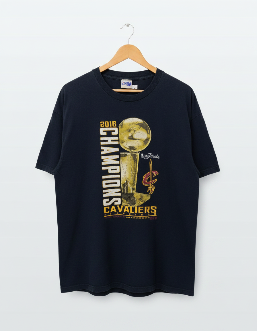 2016 Cleveland Cavaliers NBA Finals Champions T-Shirt (Size Large)