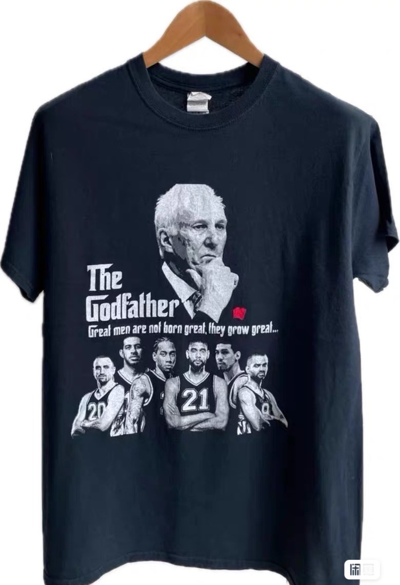 Size M — Vintage San Antonio Spurs “The Godfather” T-Shirt