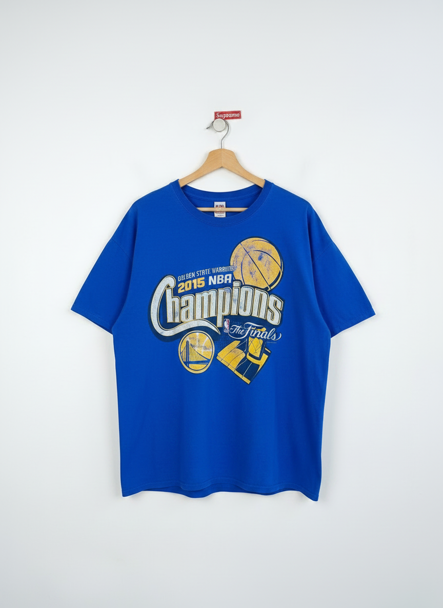 Size XL — 2015 Golden State Warriors NBA Champions T-Shirt – Vintage Style Graphic Tee
